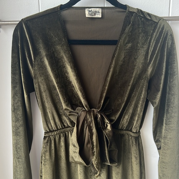 Show Me Your Mumu Monroe Ribbed Green Velvet Tie Deep V Longsleeve Mini Dress XS - Picture 3 of 5